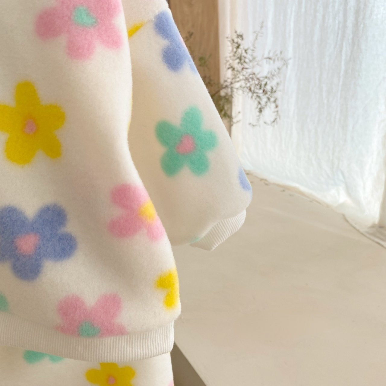 Adorable Floral Fleece Tracksuit for Kids