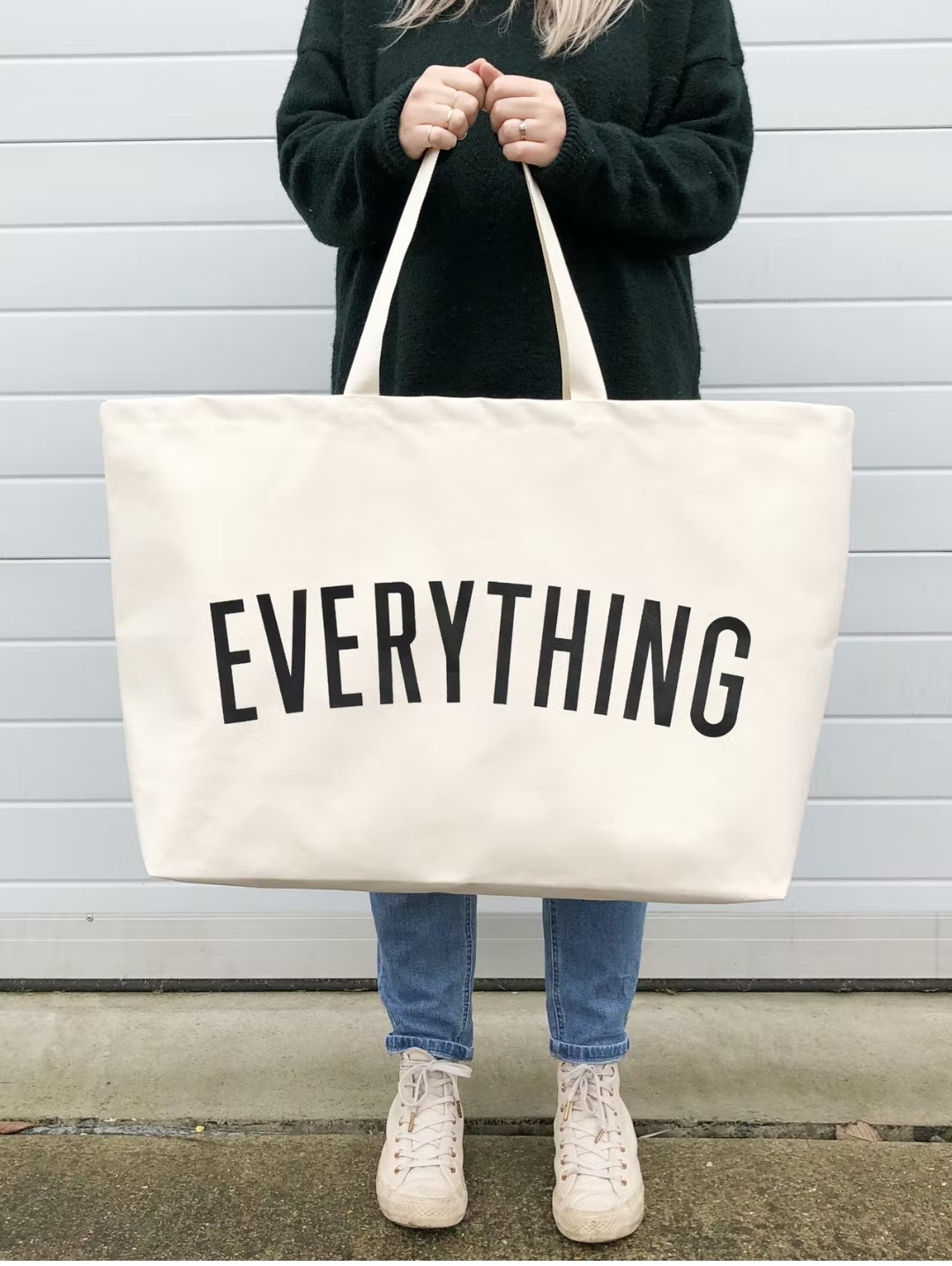 Stylish & Spacious BIG Bags for Moms on the Go